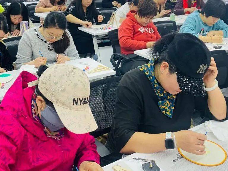 、鲁信长春、午山社区文化“两创”书院圆满结业（十二月篇）瓦力棋牌【文化金家岭】深耕社区浸润万家——大埠东、惠都(图10)